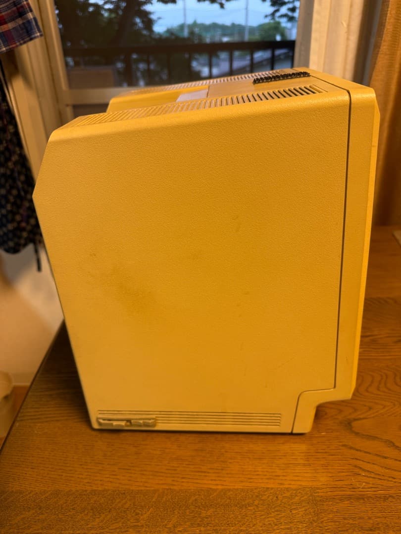 雪*風様 Apple Macintosh Plus 1Mb （動きません）