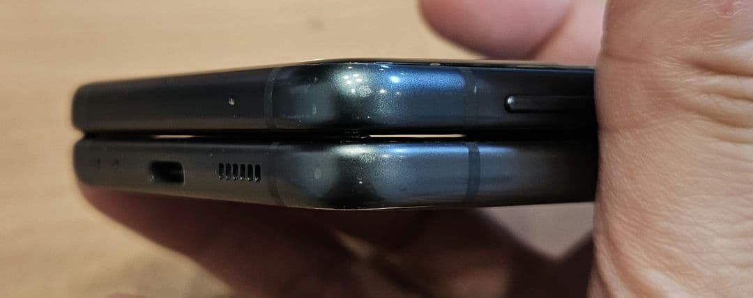 Galaxy z flip 3 海外版 香港版　グリーン