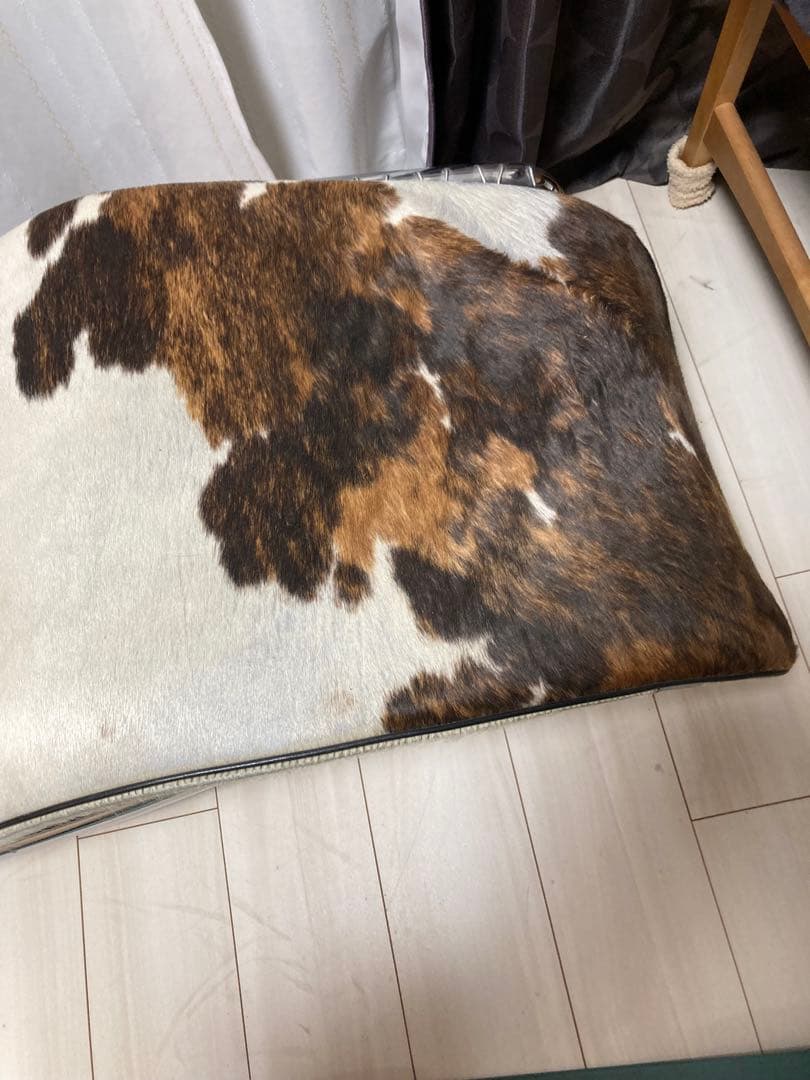 ル　コルビジェ　シェーズロング　上