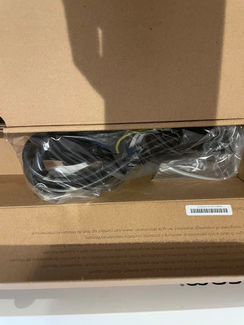 Wacom Cintiq DTK-1660/K0-DA 液晶ペンタブレット本体