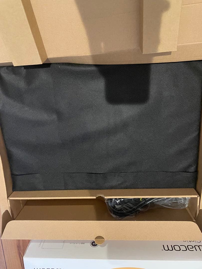 Wacom Cintiq DTK-1660/K0-DA 液晶ペンタブレット本体