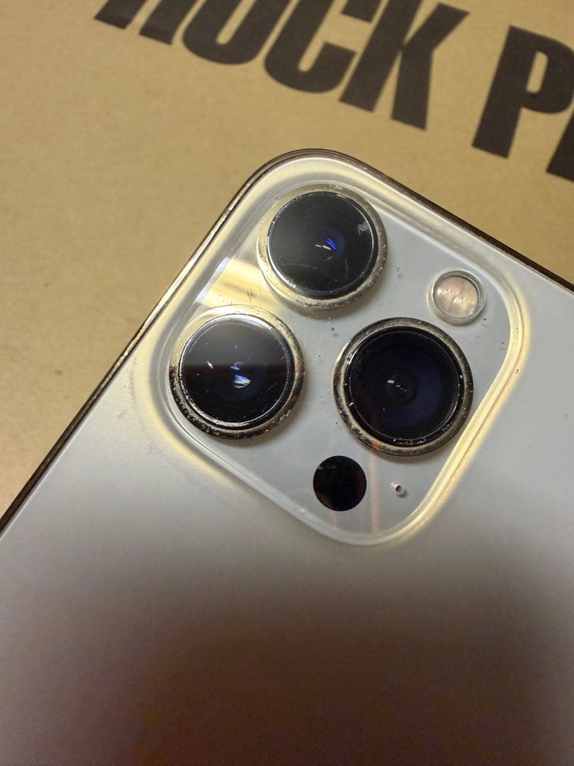 Apple iPhone 13 Pro 本体 ゴールド