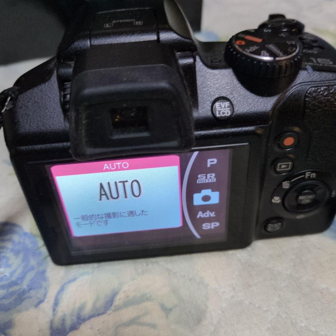 フジフィルム デジタルカメラ　FINEPIX S9800