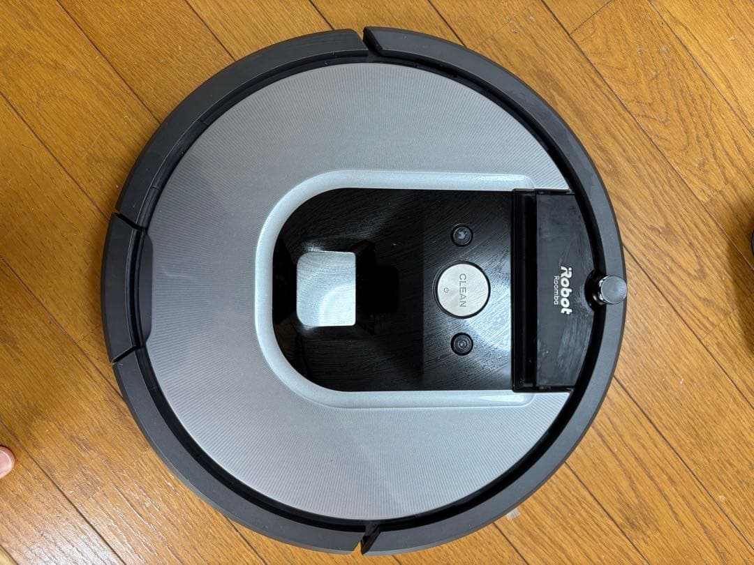 iRobot Roomba ルンバ　17070 900シリーズ　自動掃除機 本体