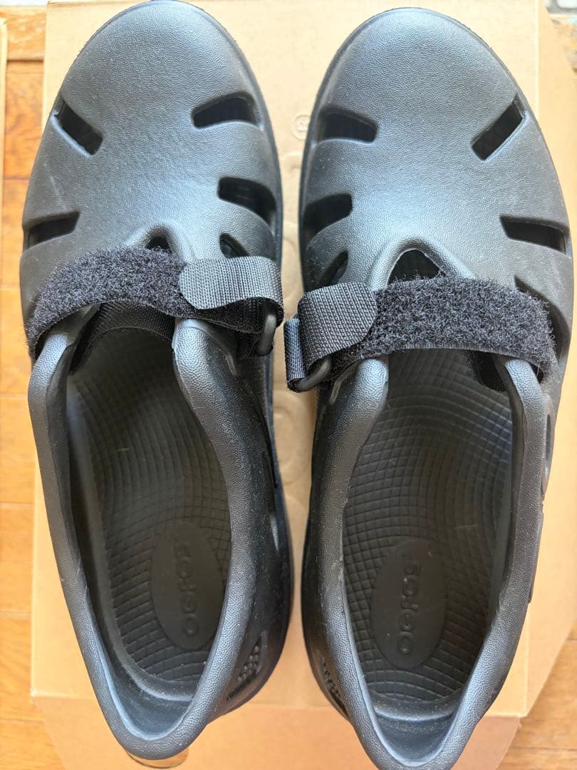 oofos oocandoo ウーフォス ウーキャンドゥ　25