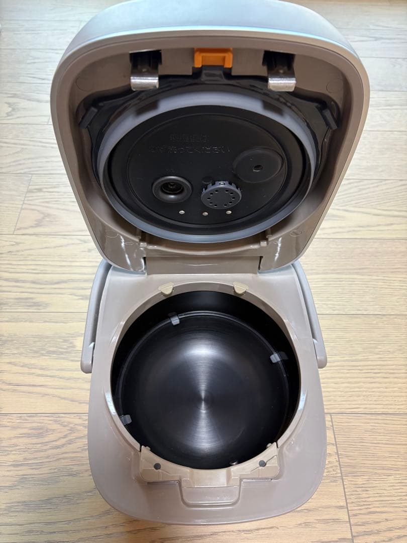 【象印炎舞炊き】圧力IH炊飯器NW-PV10