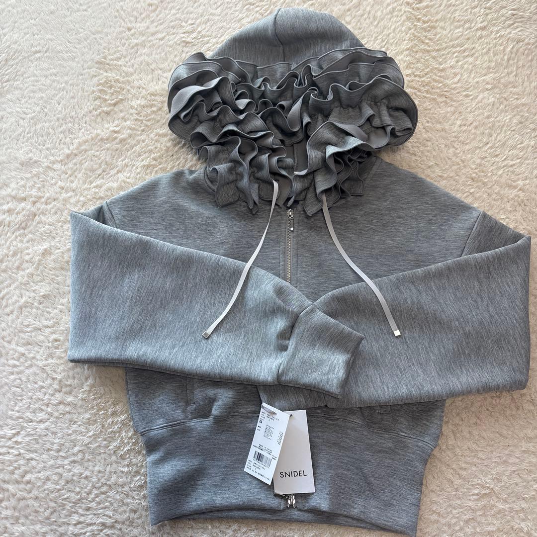SNIDEL新品未使用フリルショートジップパーカーグレー新作グレー完売