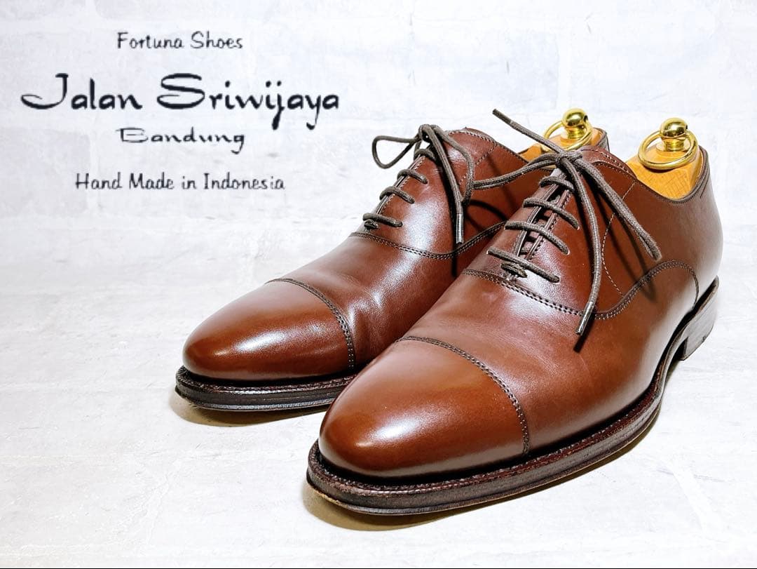 数回着【極美品】ジャランスリウァヤ 高級 ストレートチップ UK6.5