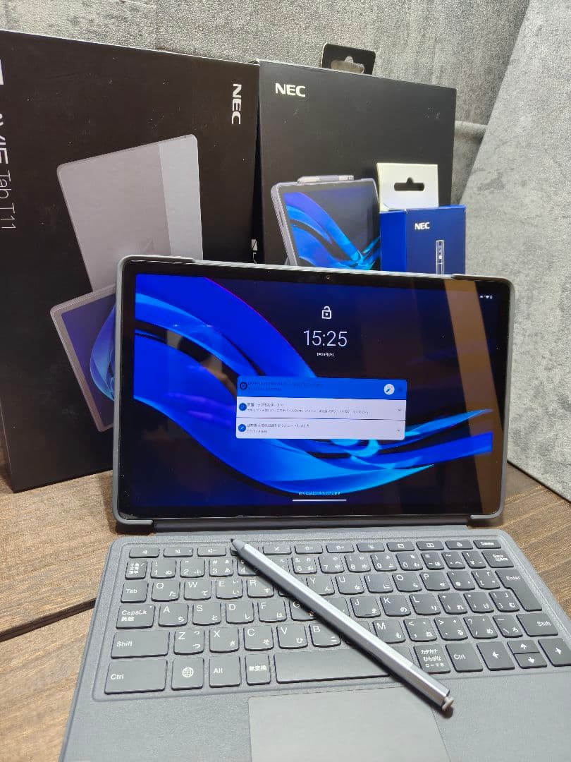 美品 LAVIE Tab T11 T1175 タブレット キーボード ペン