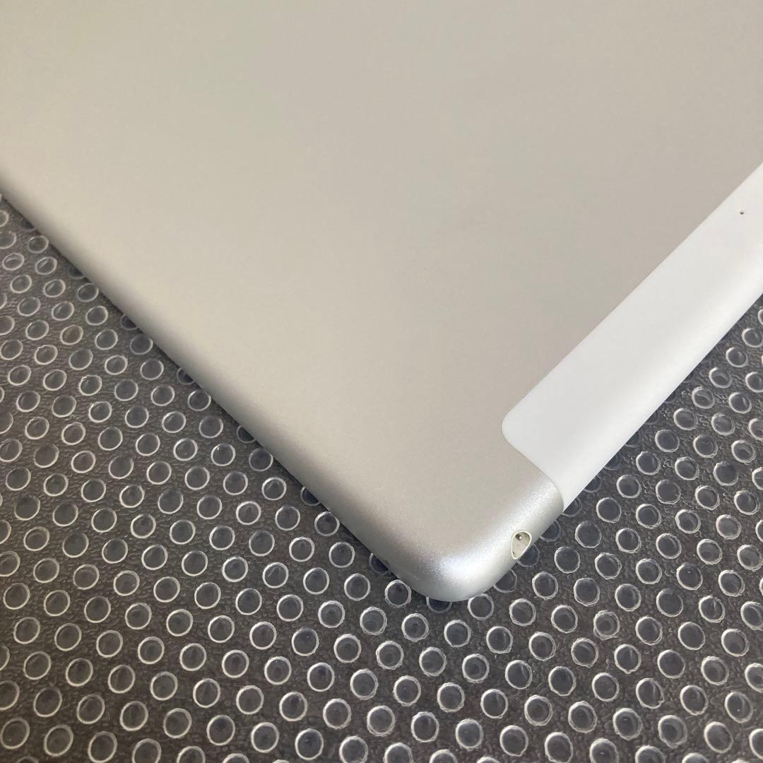 3180【早い者勝ち】美品☆電池良好☆iPad5第5世代32GB SIMフリー☆