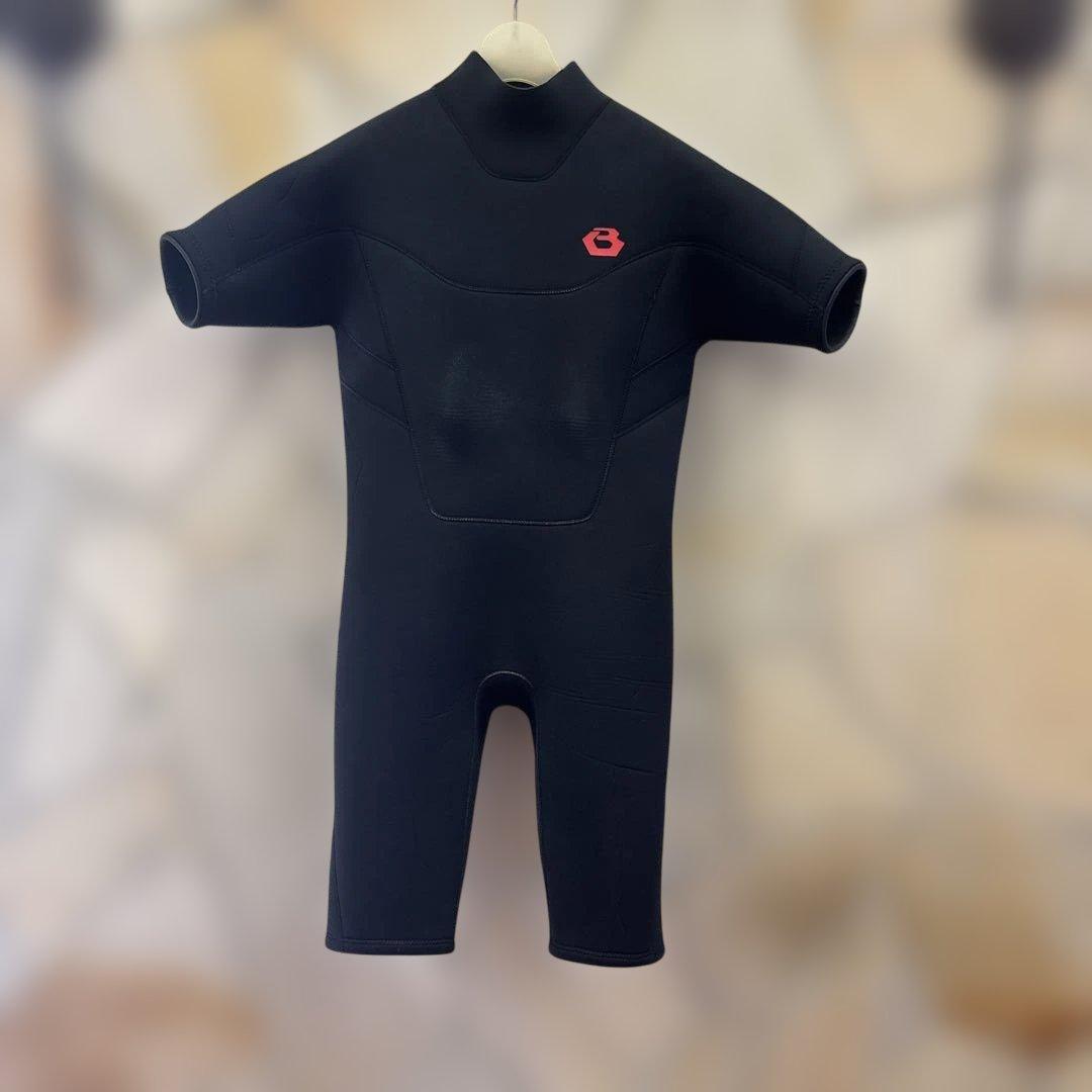 BEWET ブラック 半袖膝下ウェットスーツ