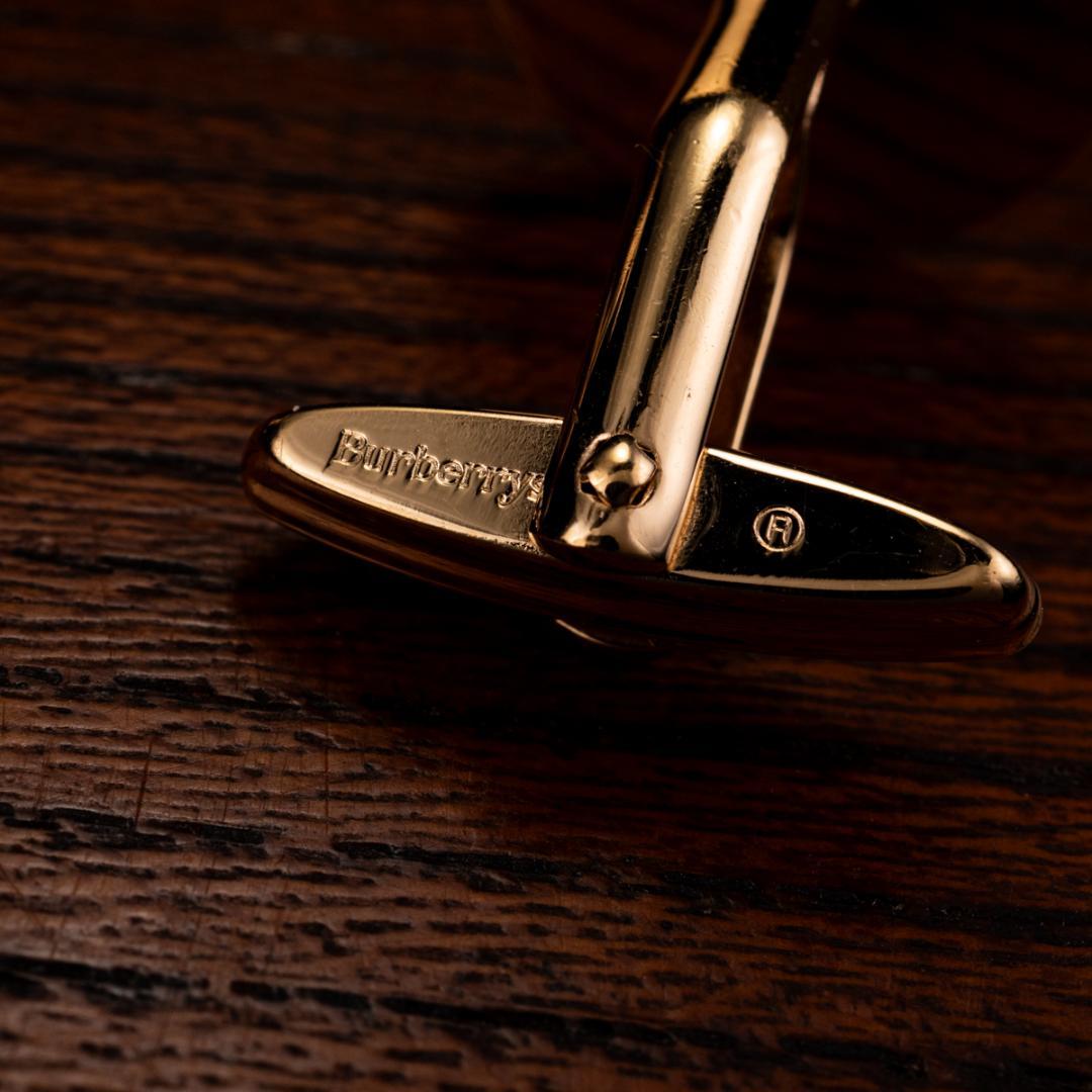 【英国王室御用達】 バーバリー ナイト カフリンクス Burberry