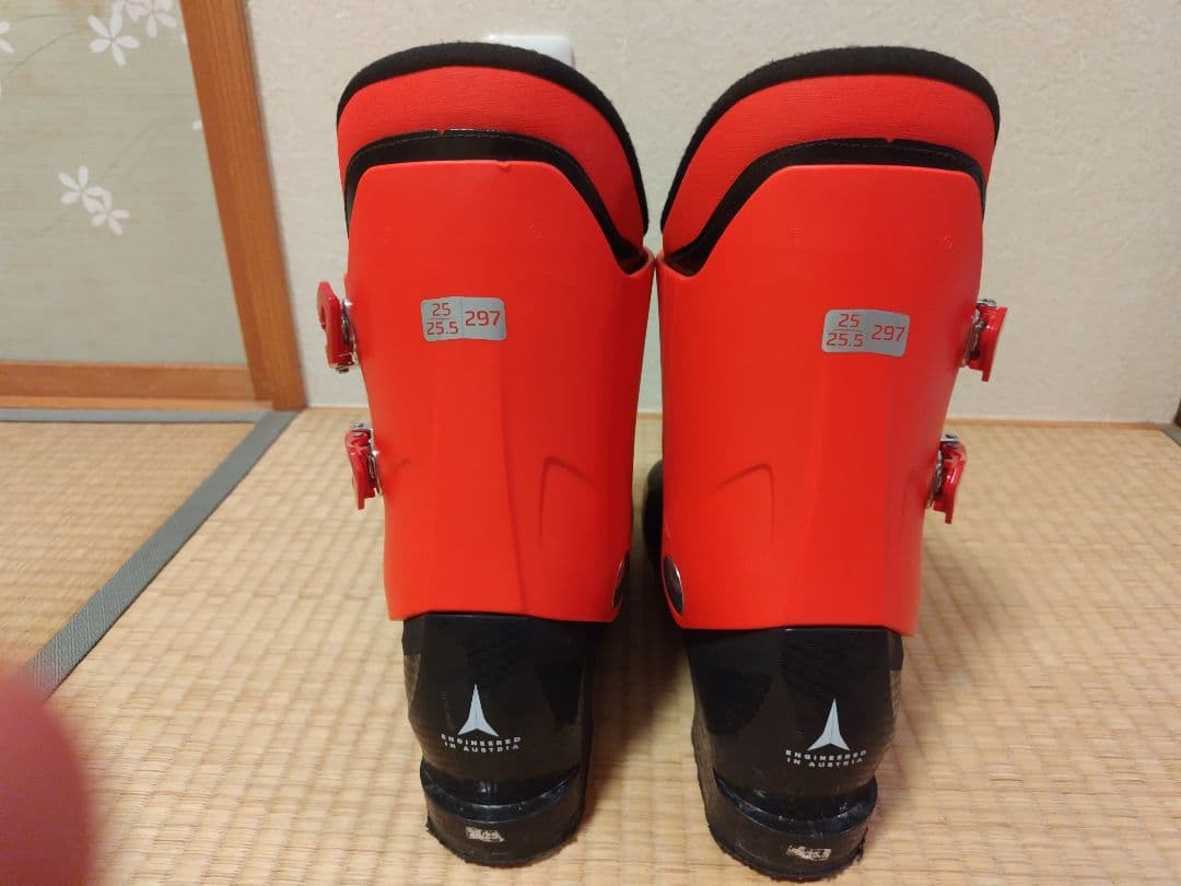 スキーセット板140cm　ATOMICブーツ25/25.5cm　ポール100cm