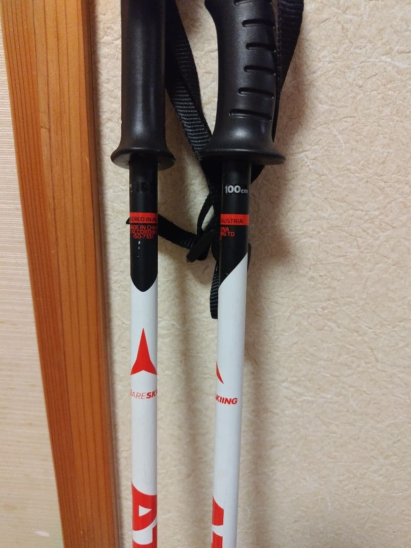 スキーセット板140cm　ATOMICブーツ25/25.5cm　ポール100cm