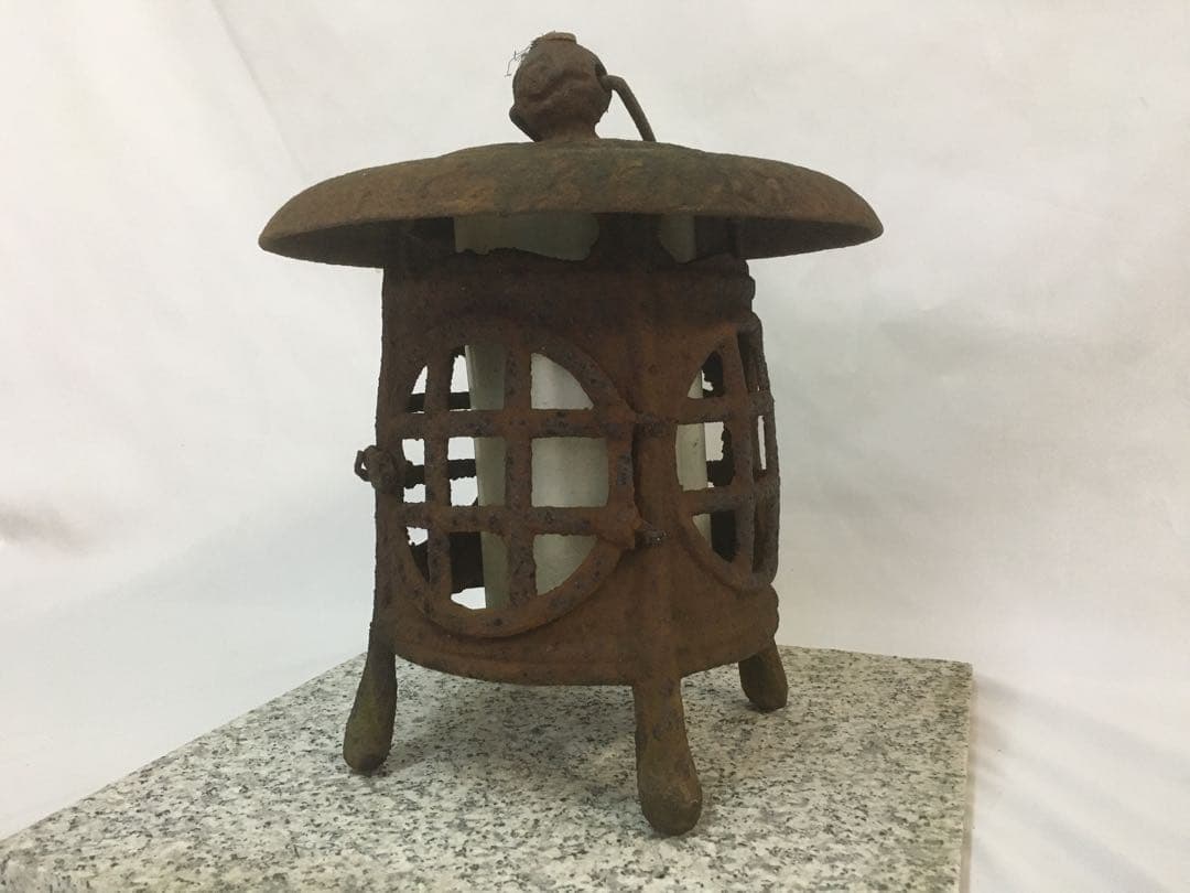 古民具 錆あり 吊り灯ろう 吊り灯籠 燈籠 鉄製 ヴィンテージ アンティーク