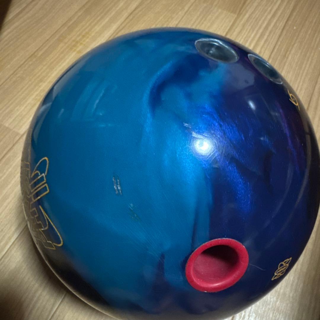 ASTRO PHYSX II ボウリングボール