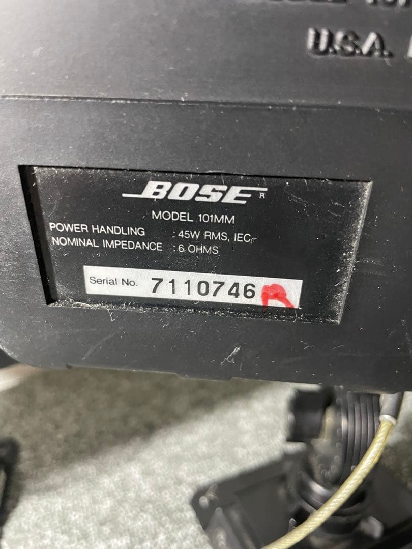 BOSE 101MM ペアスピーカー ブラケット付