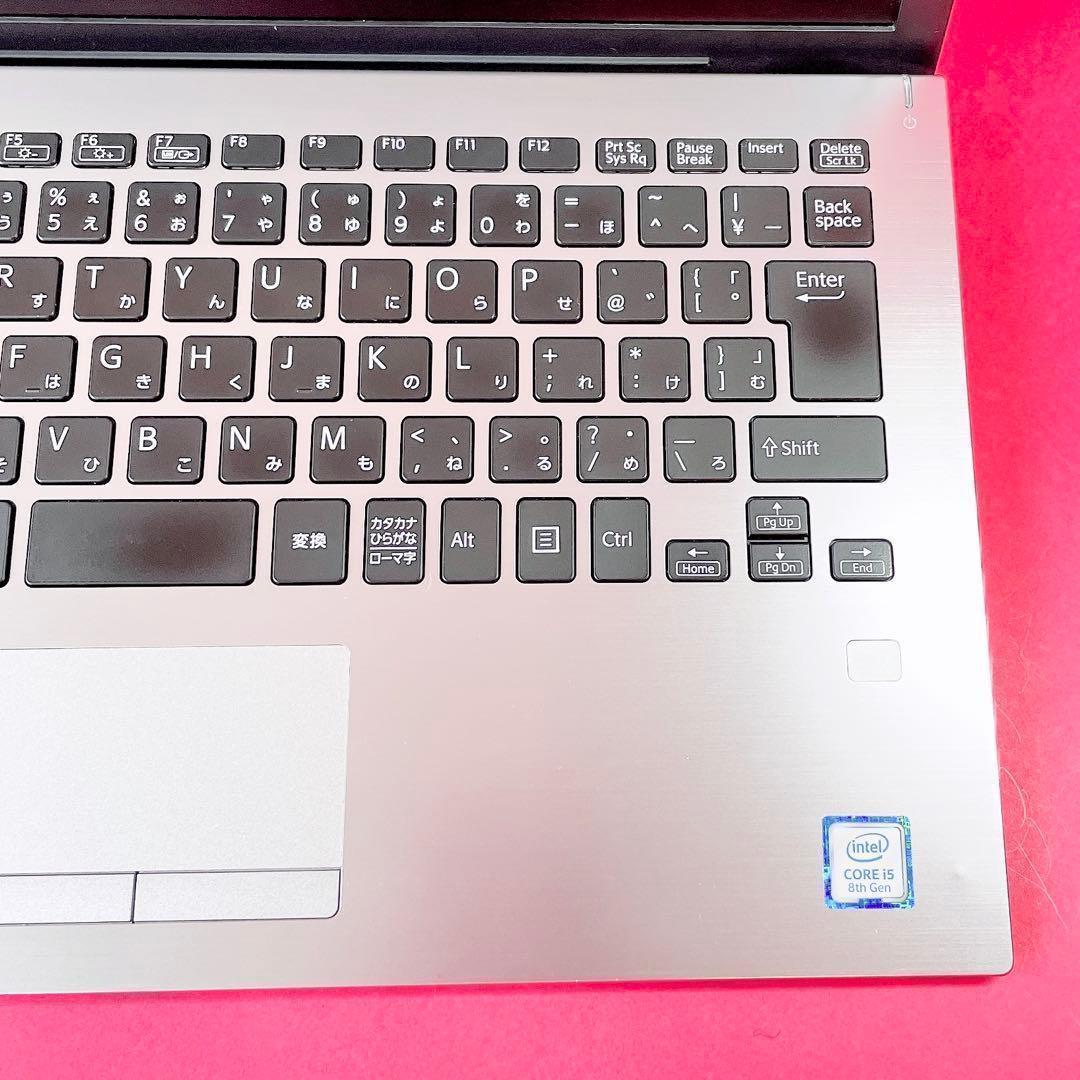 Windows11対応❣️小型軽量✨️薄型VAIOノートパソコン快適SSDカメラ付き