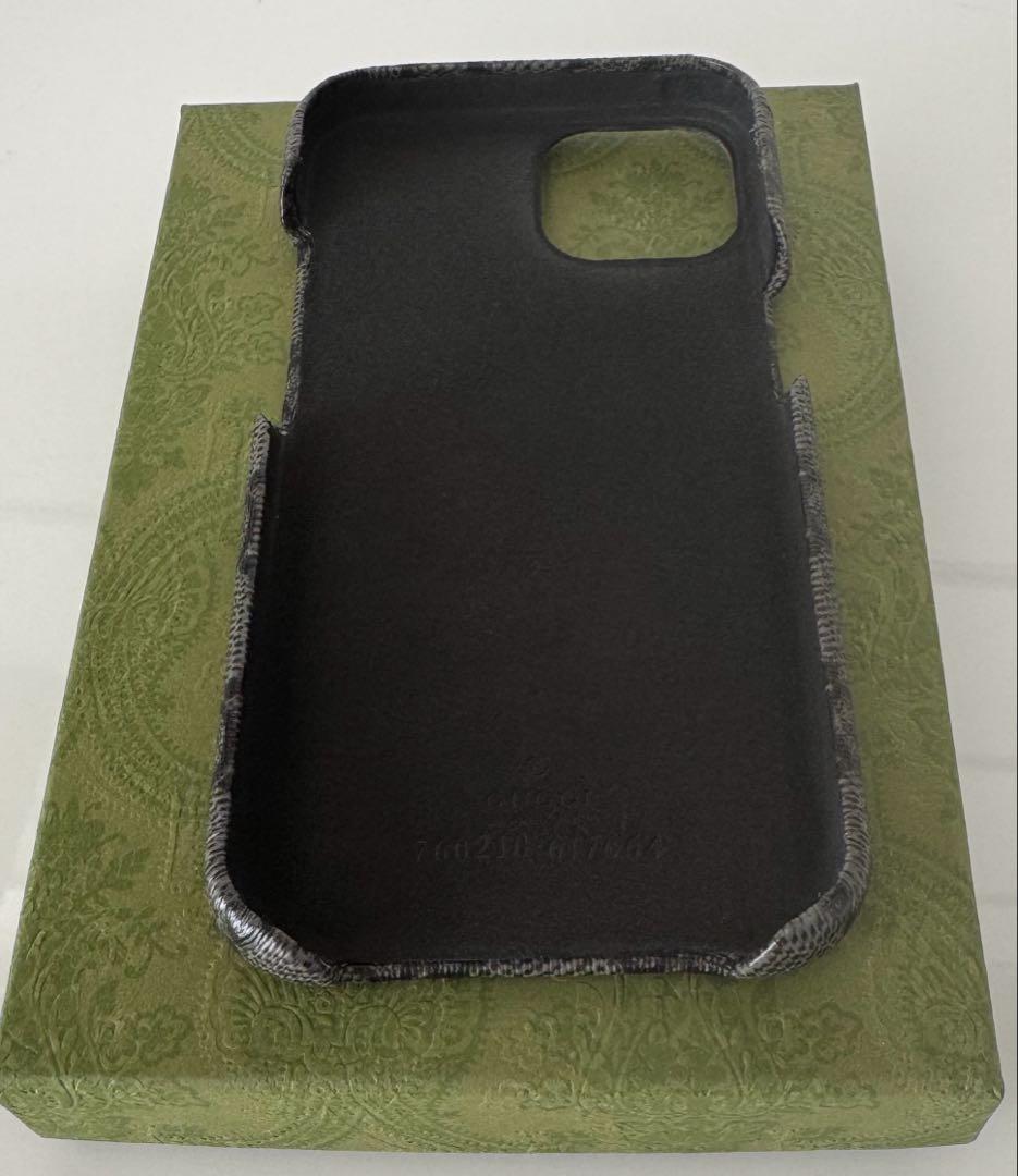 GUCCI iPhone15ケース GGパターン グレー/ブラック