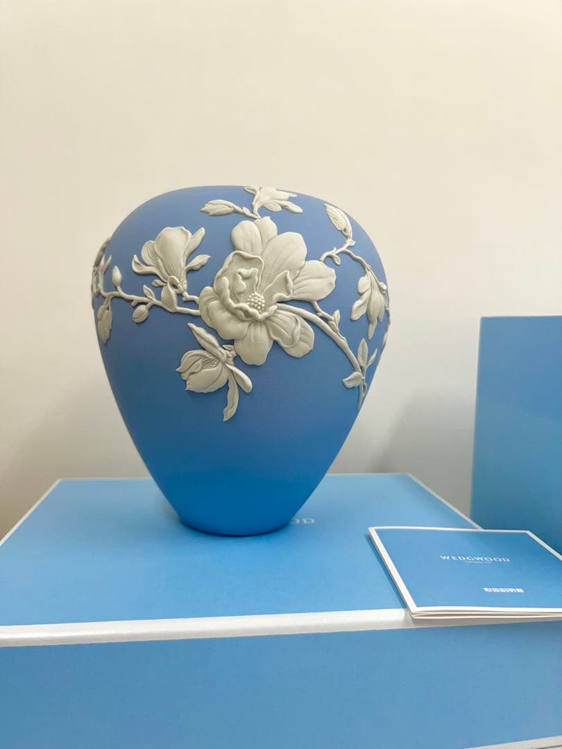 【新品未使用】ウェッジウッド マグノリア ブロッサム ベース 花瓶
