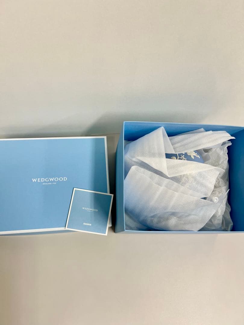 【新品未使用】ウェッジウッド マグノリア ブロッサム ベース 花瓶