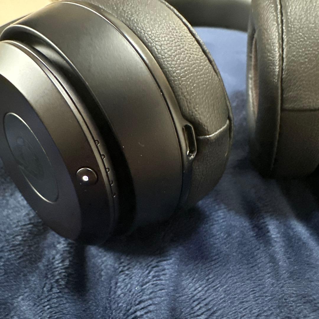 Beats Solo 3 ワイヤレスヘッドフォン マットブラック