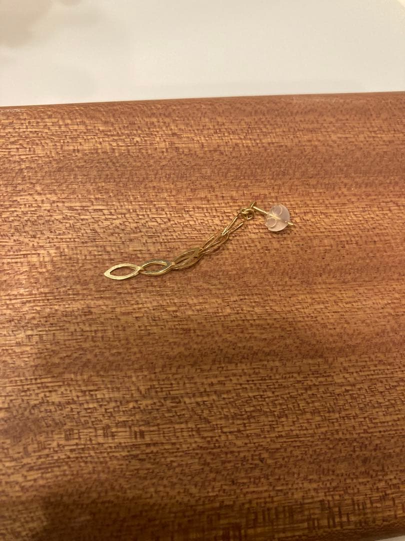 18kイエローゴールドピアス　片耳