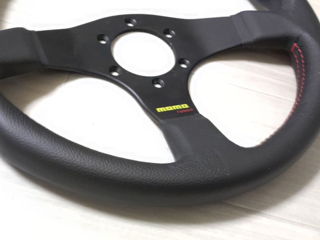 ほぼ新品 momo モモ チューナー TUNER 320 32