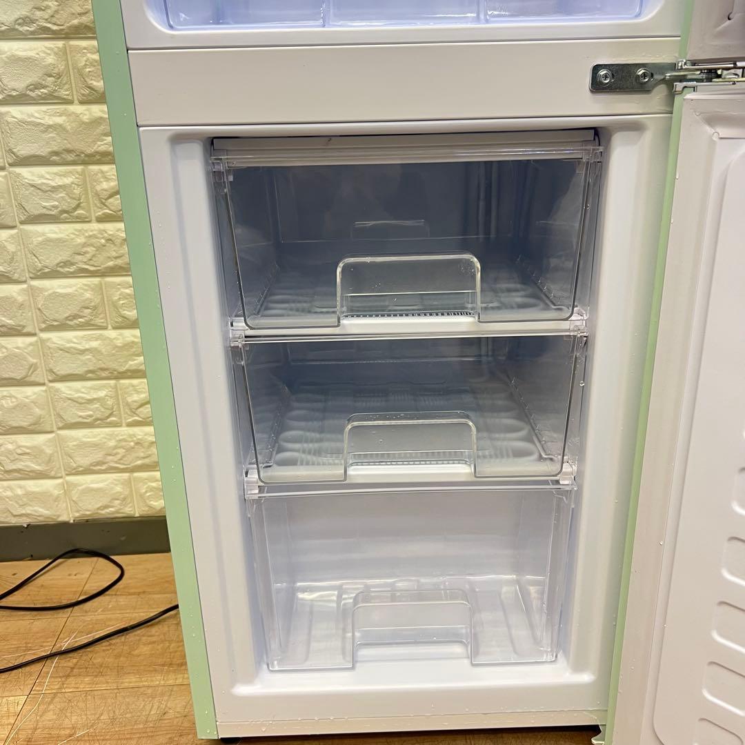 IRIS OHYAMA 一人暮らし冷蔵庫 130L レトロデザイン　2023年製