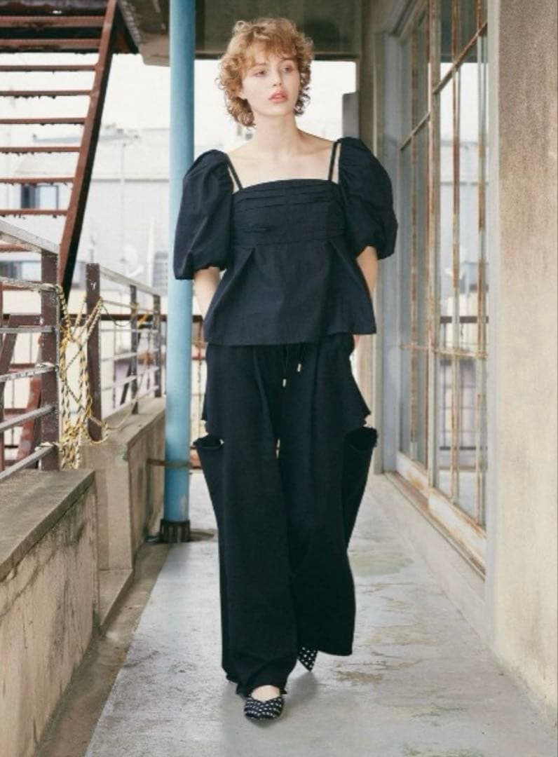 【新品未使用】COEL ダメージスウェットパンツ　ブラック