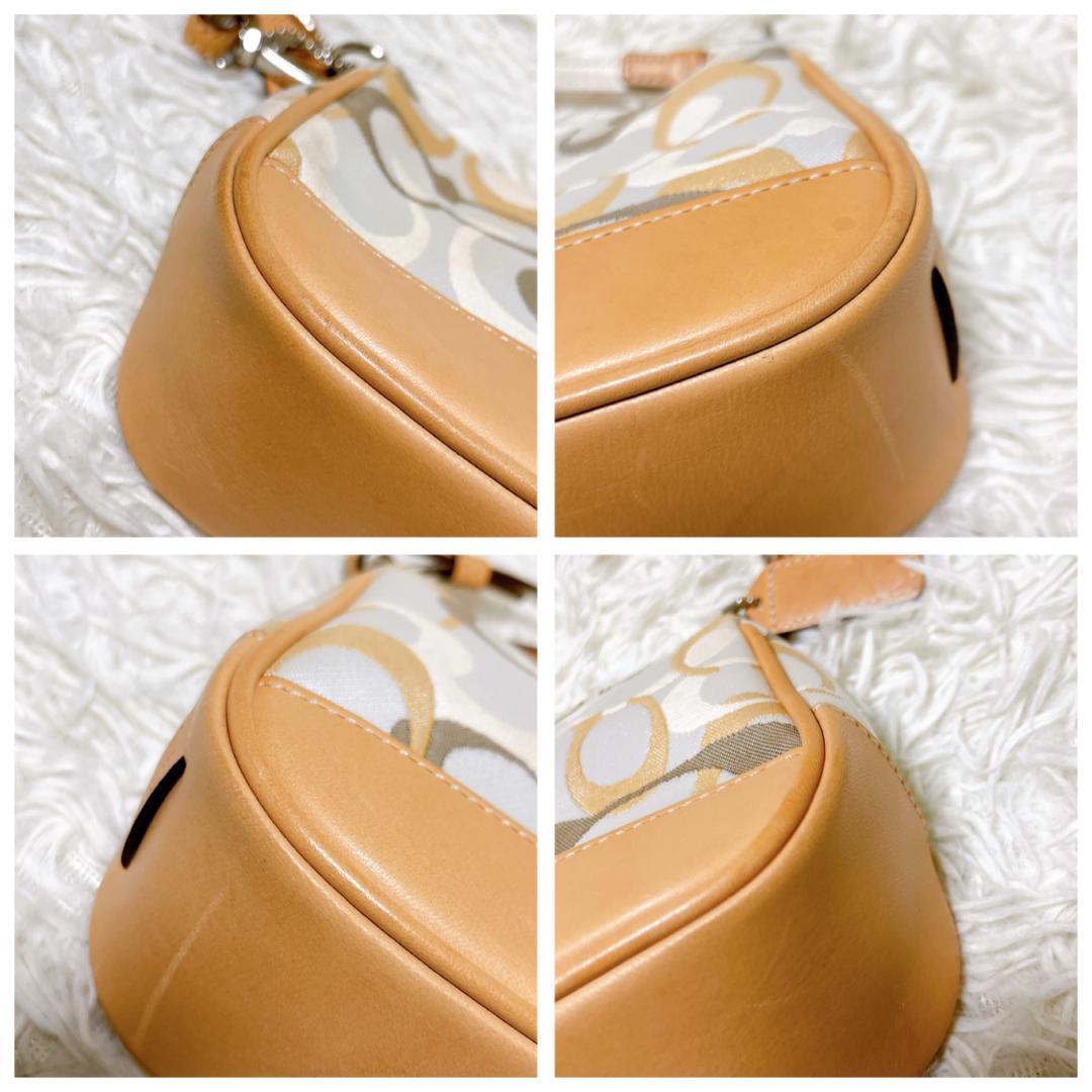 美品 COACH アクセサリーポーチ ハンドバッグ シグネチャー ハンドバッグ