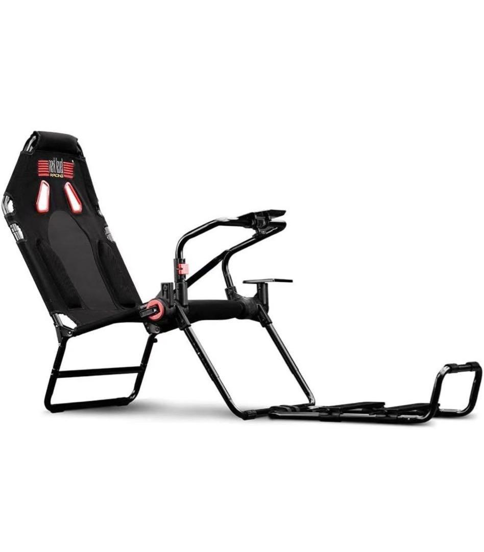 Next Level Racing F-GT Lite レーシングコックピット