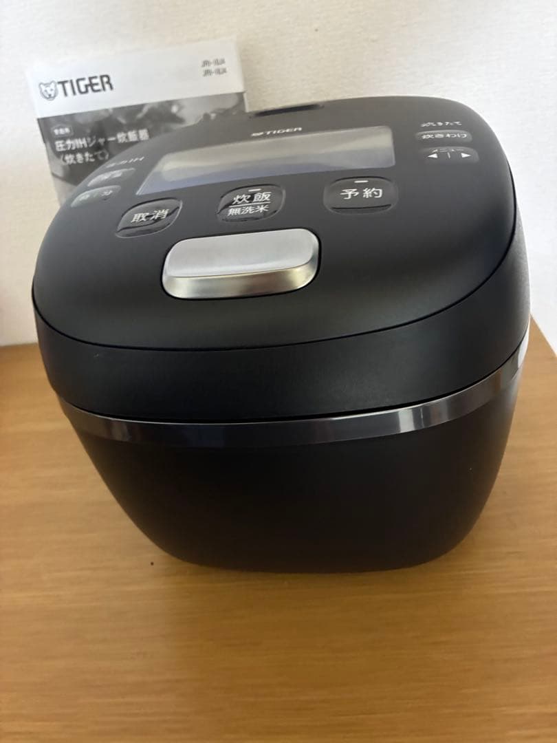 TIGER 圧力IH炊飯器 黒/タイガー