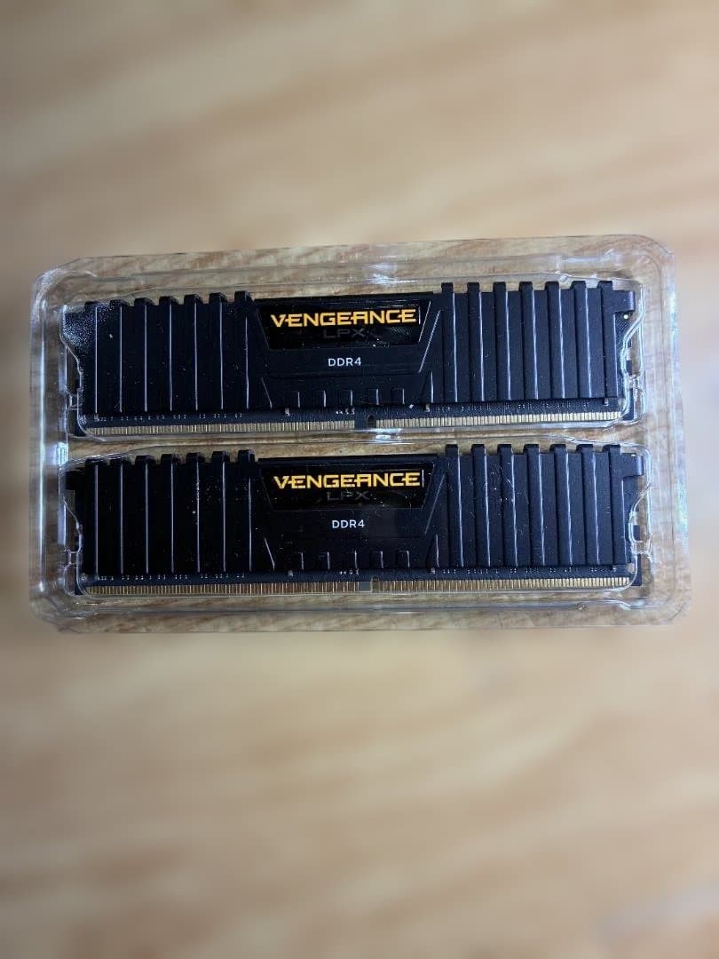 Vengeance DDR4 32gb 3200 メモリー 2枚セット