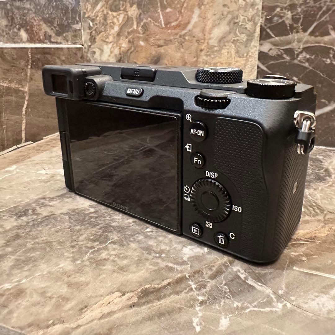 Sony α7cフルサイズミラーレス一眼カメラFE35mmソニー純正レンズセット