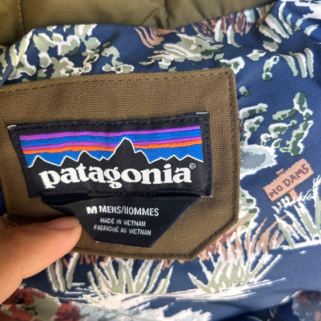 人気カラーpatagonia カーキ Bivy Down Jacket メンズM