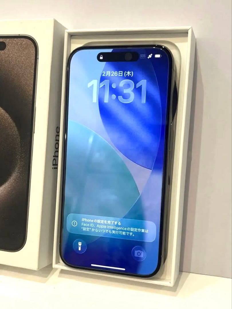 iPhone 15 Pro 256G 89%バッテリー　グレー