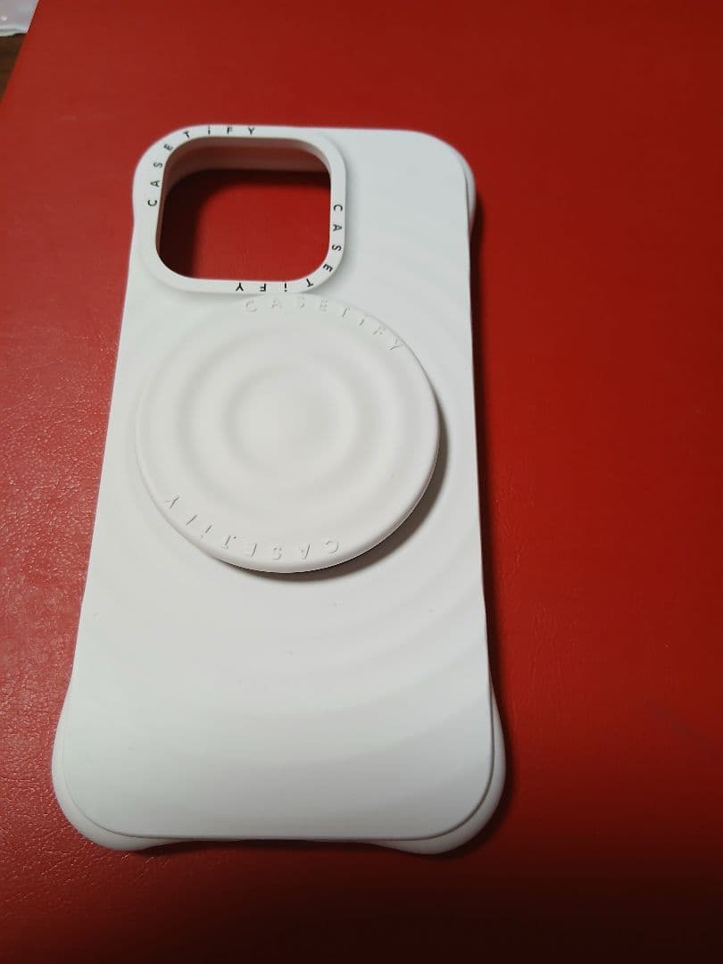 ホワイト ソフトケース マグネットスタンド付き