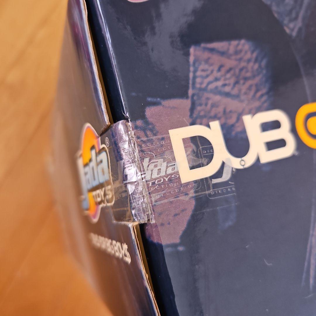 ミニカー DUB CITY Lincoln Navigator 1:18