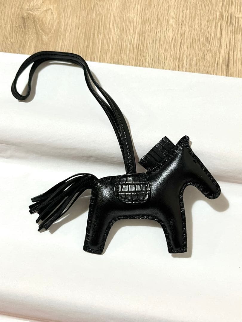 エルメス ロデオPM タッチ ソーブラック