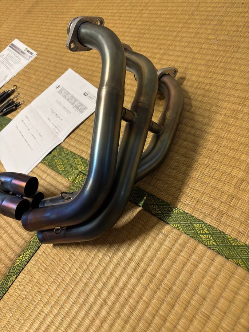 c101　ヤマハ　mt09 トリックスター　マフラー