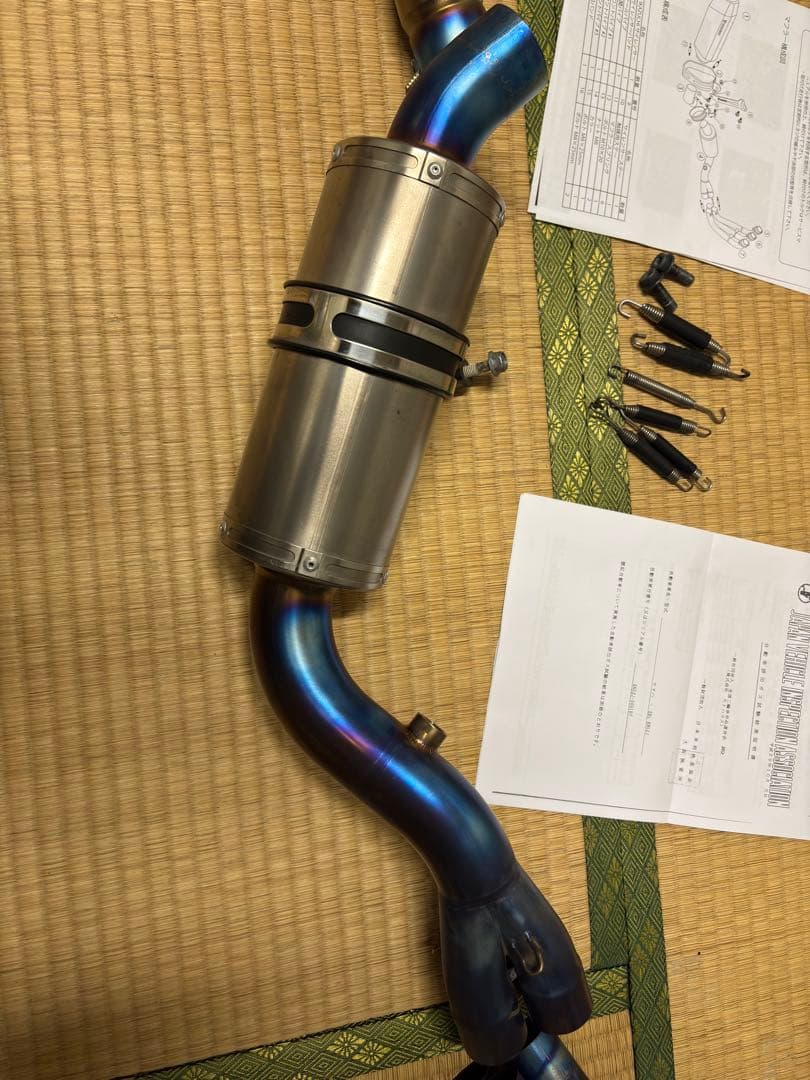 c101　ヤマハ　mt09 トリックスター　マフラー