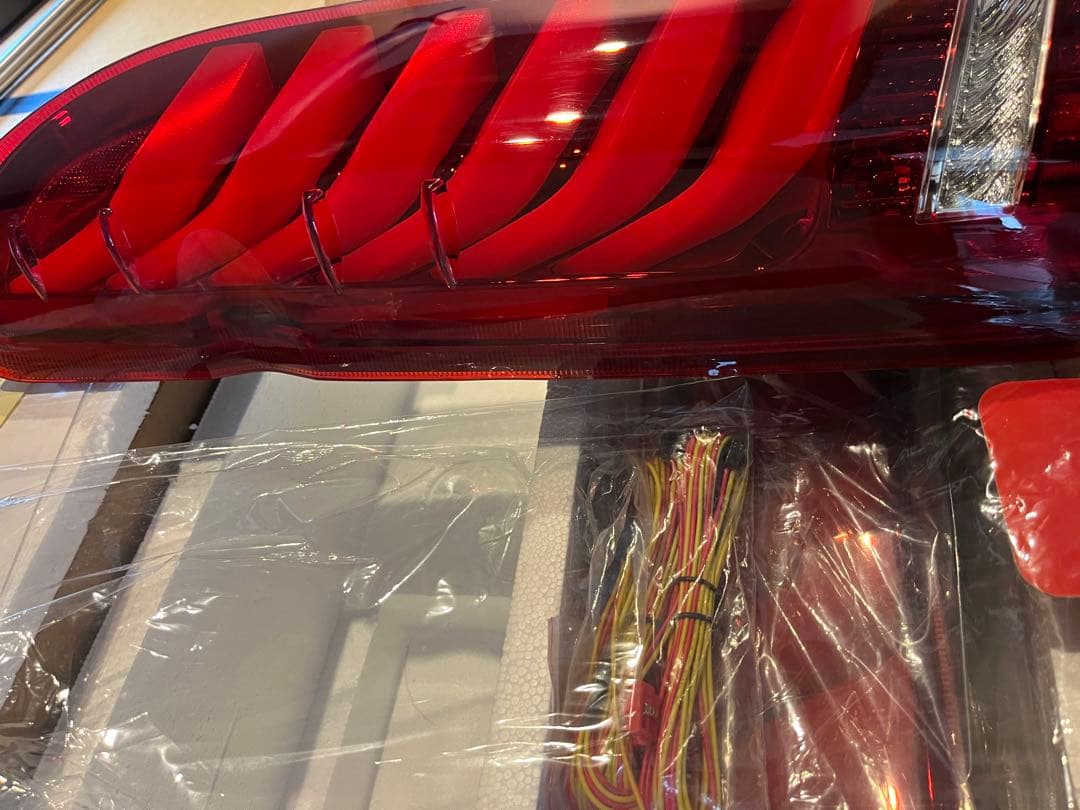 Valenti ULTRA sigma LEDテールランプ　レガンスモデル