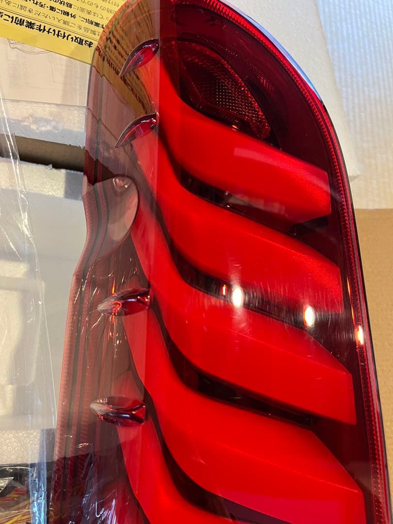 Valenti ULTRA sigma LEDテールランプ　レガンスモデル