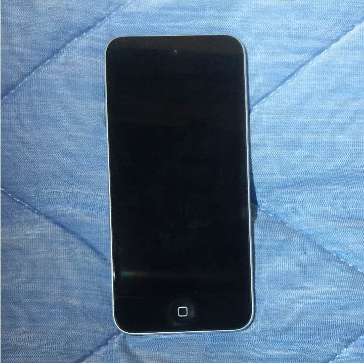 iPod touch 第5世代16Ｇ