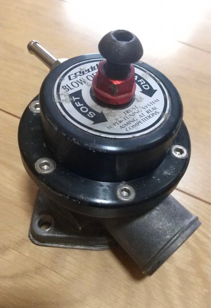 トラストグレッディブローオフバルブ希少