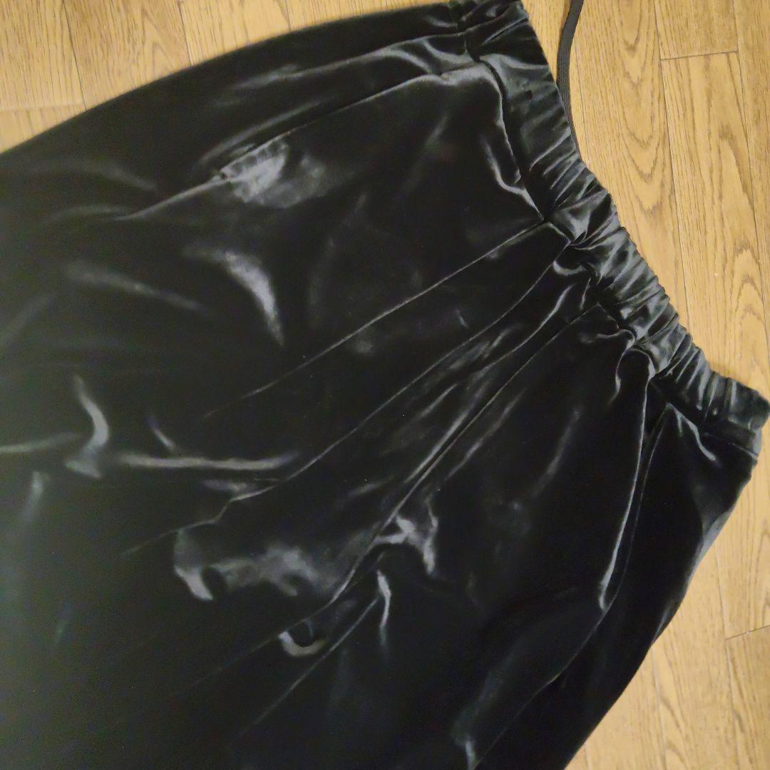 ほぼ日02.ベルベットカジュアルパンツ 黒.新品タグ付き