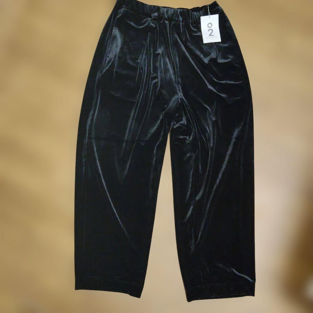 ほぼ日02.ベルベットカジュアルパンツ 黒.新品タグ付き