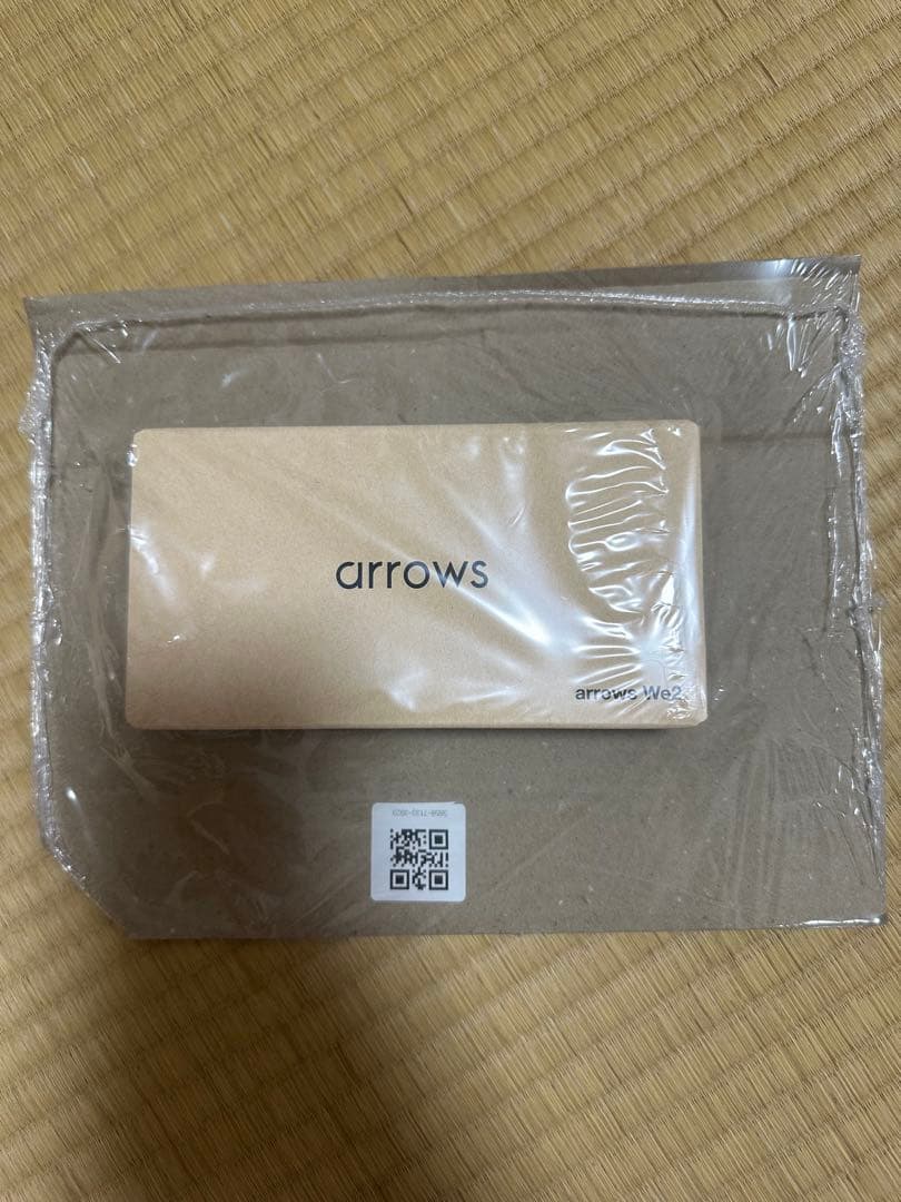 新品 arrows We2 128GB SIMフリー ライトオレンジ