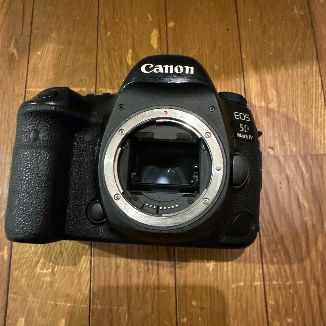 デジタルカメラ Canon EOS 5D Mark IV /EF 35-80mm1:4.-5.6